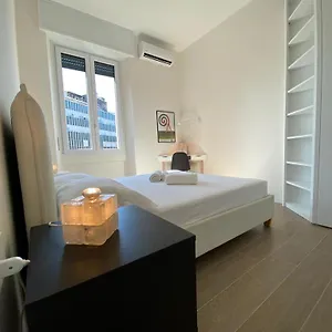 Apartamento Kibilu - Viale Regina Margherita, Milán
